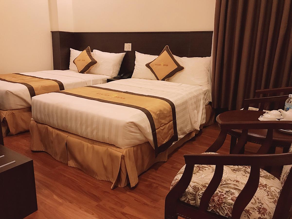 Lucky Star Hotel Буонметхуот Екстер'єр фото